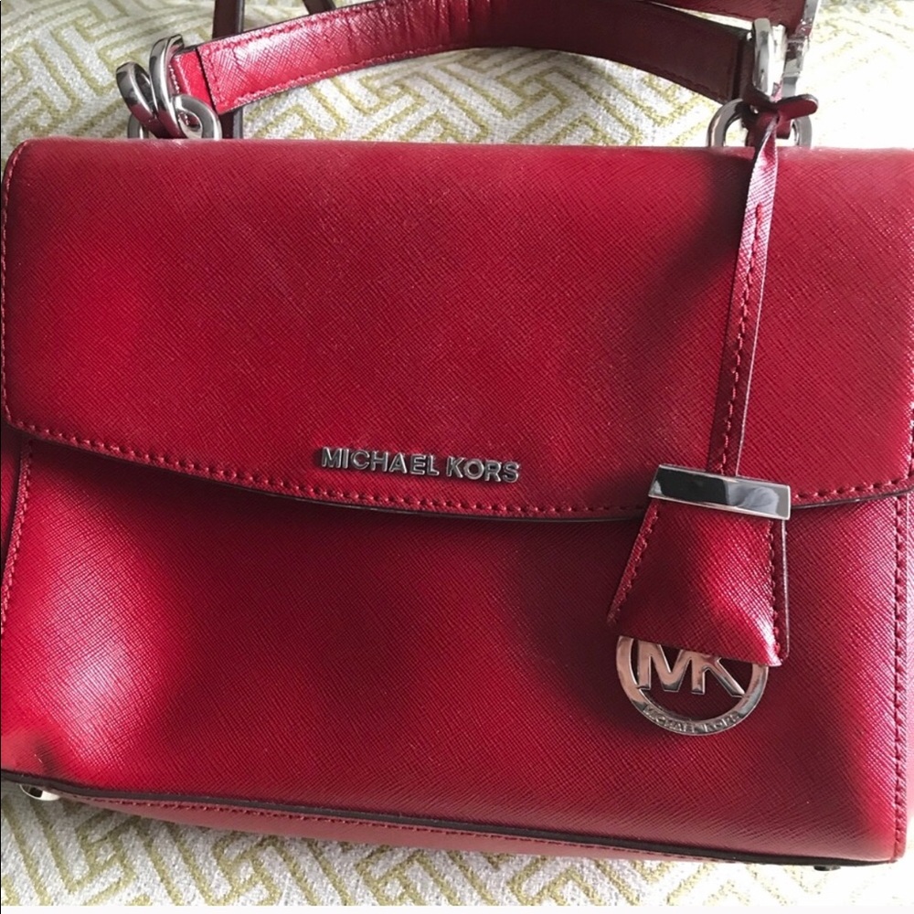 Michael Kors Saffiano medium satchel